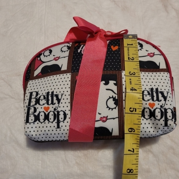 Betty Boop Cosmetic Makeup Bags NWOT - Picture 9 of 13
